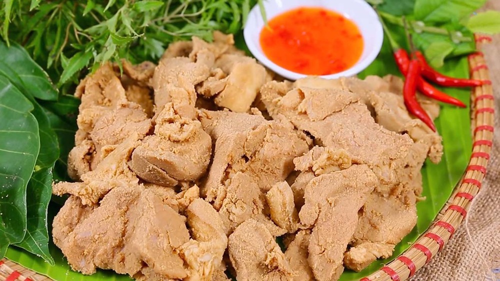 Món Ngon Long An Ăn Là Nghiền 2 Thit lon muoi chua