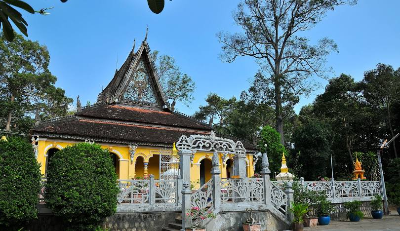 Top 10 địa điểm du lịch nổi bật tại Trà Vinh 1 Top 10 địa điểm du lịch nổi bật tại Trà Vinh