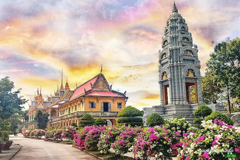 Thue Xe 7 Cho Sai Gon Di Soc Trang
