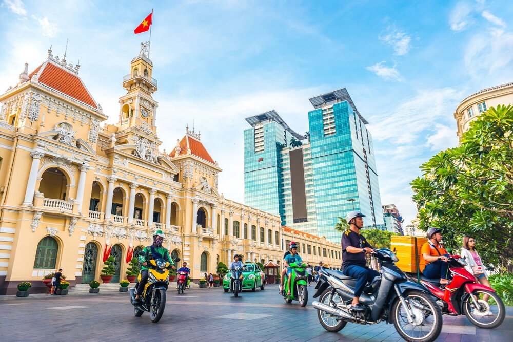 Thuê Xe Nha Trang Đi Sài Gòn 1 Thuê Xe Nha Trang Đi Sài Gòn
